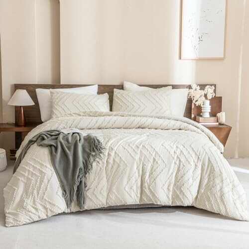 Andency Queen Comforter Set Beige